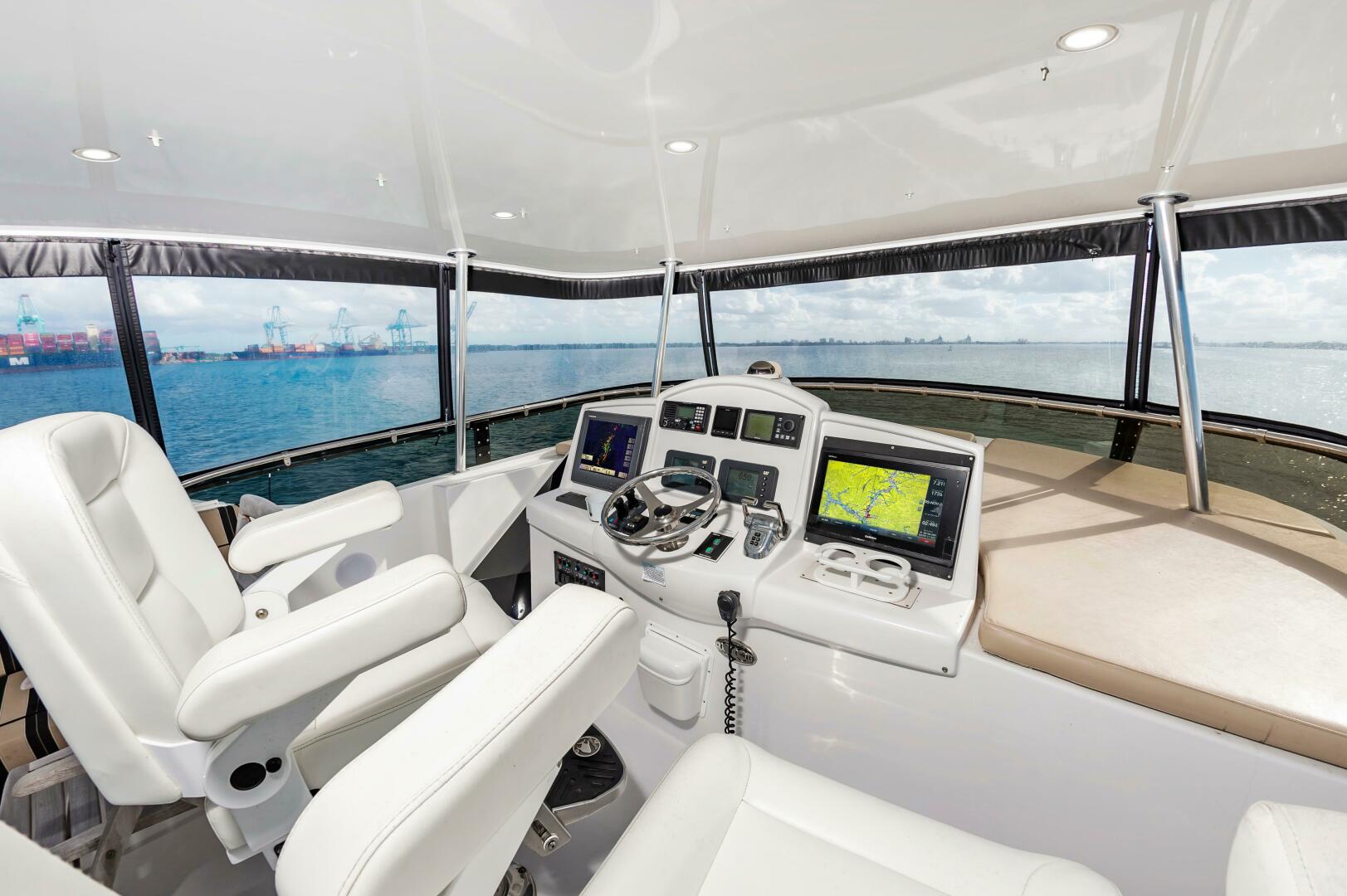 Slide: The Image of Hatteras 64 Motor Yacht 2007 - 4784767