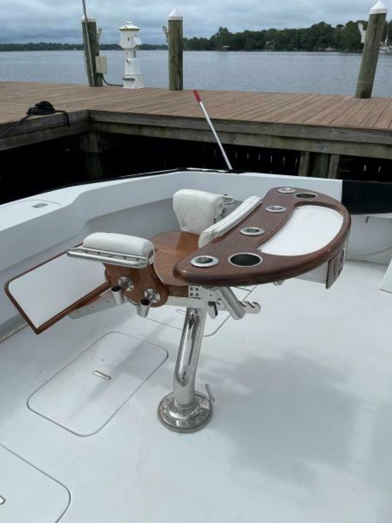 Slide: The Image of 1998 Hatteras 65 Sport Fish Cockpit - 4928853