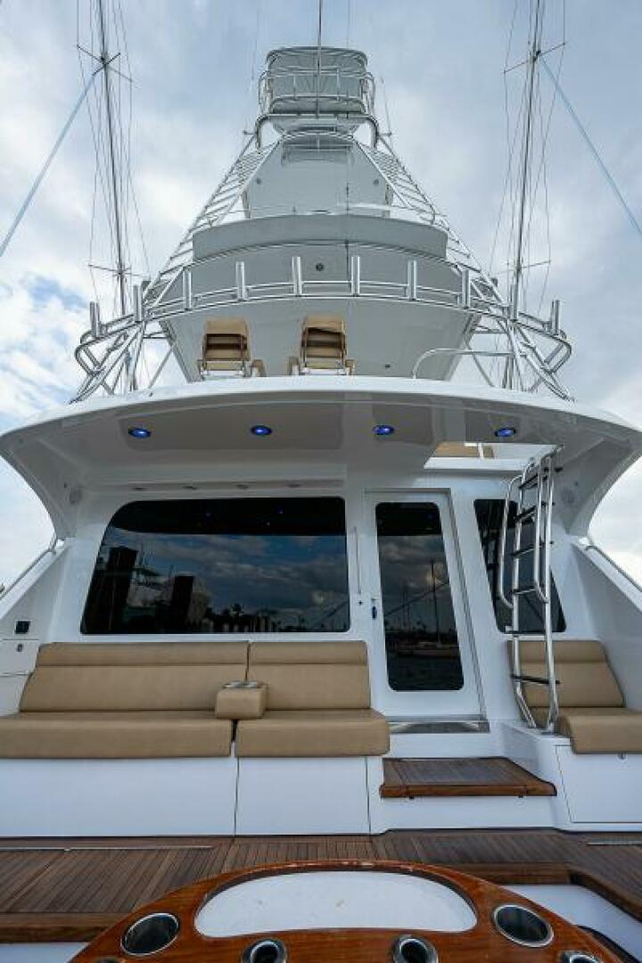 Slide: The Image of Hatteras 68 Convertible 2006 - 5340152