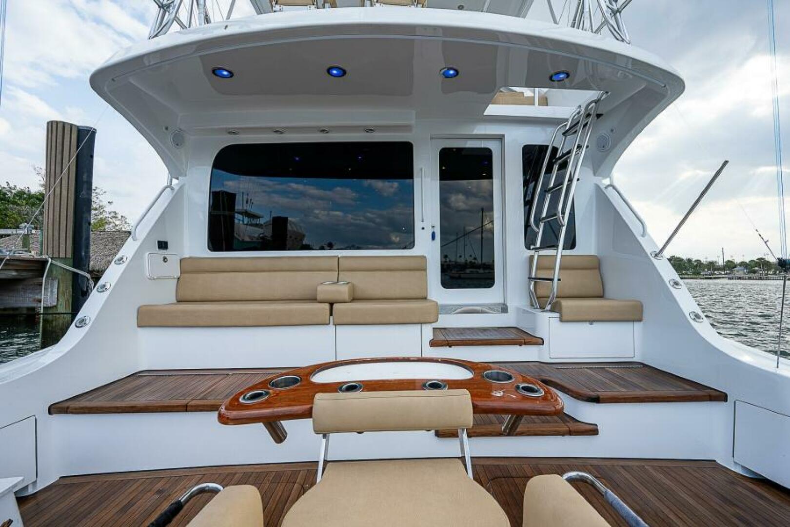 Slide: The Image of Hatteras 68 Convertible 2006 - 5340154