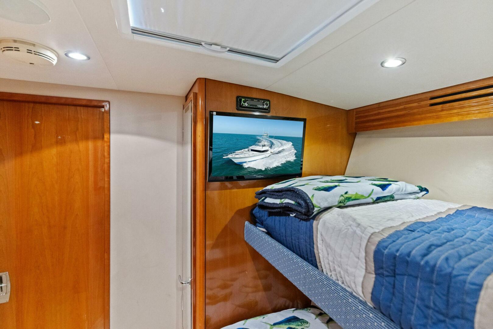 Slide: The Image of 2006 Hatteras 68 CNV Big Game - 5513428