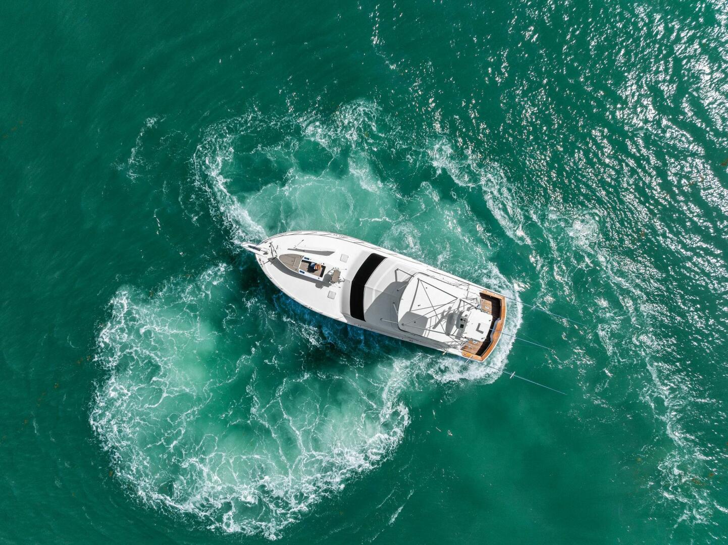 Slide: The Image of 2006 Hatteras 68 CNV Big Game - 5513467