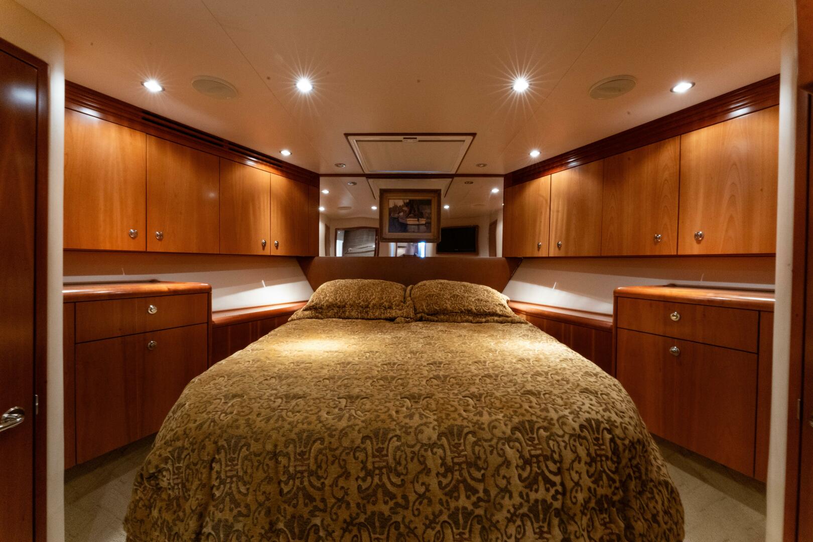 Slide: The Image of 2006 Hatteras 68 Enclosed Bridge Dr. Dark - 18