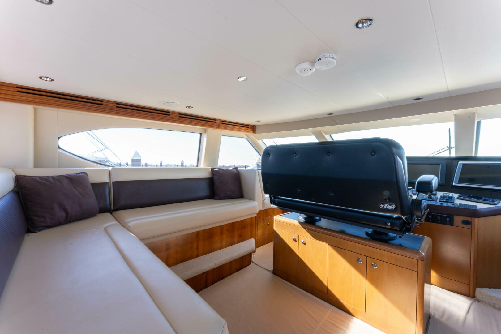 Slide: The Image of 2006 Hatteras 68 Enclosed Bridge Dr. Dark - 23