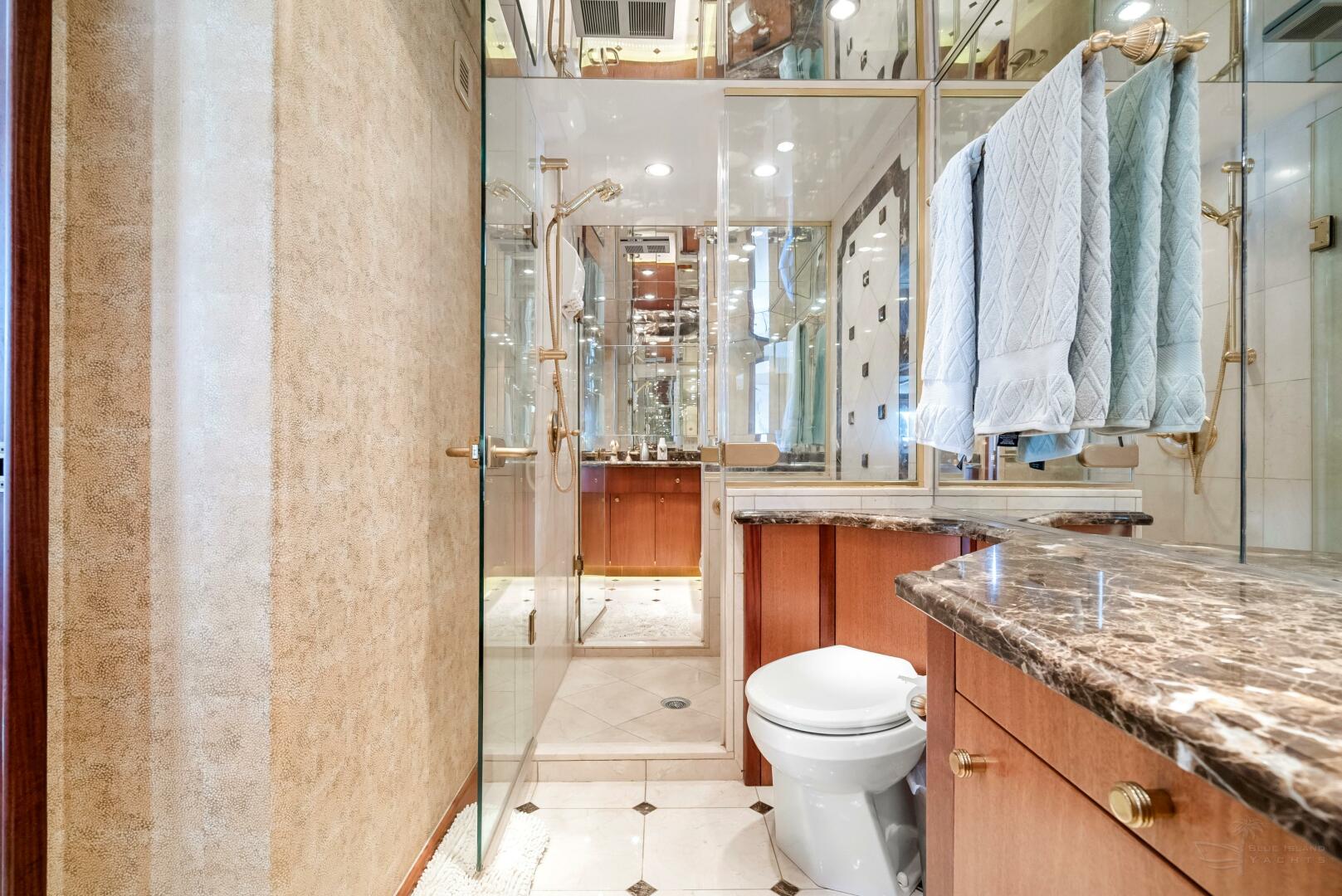 Slide: The Image of Hatteras 72 2008 - 4950242