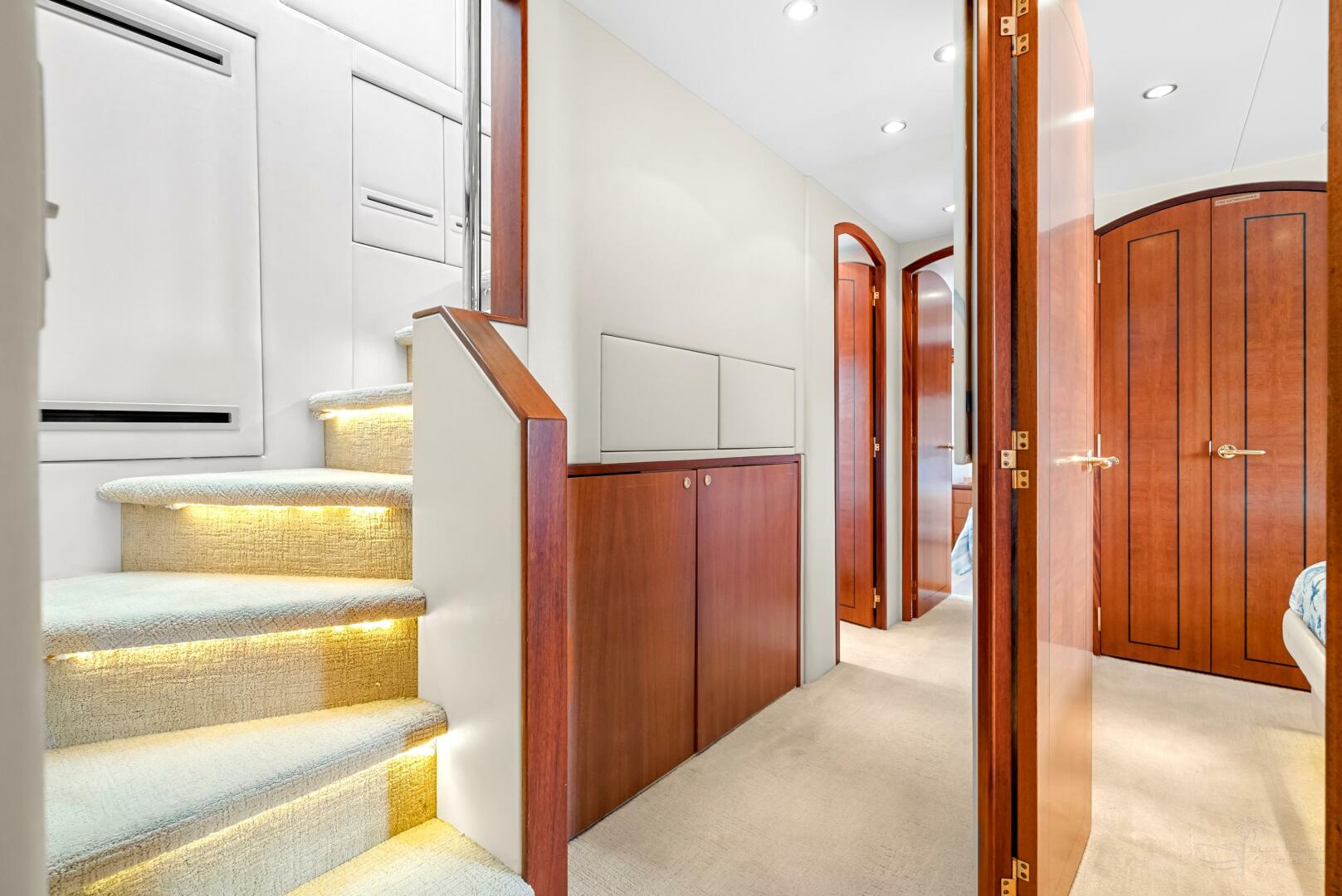 Slide: The Image of Hatteras 72 2008 - 4950258