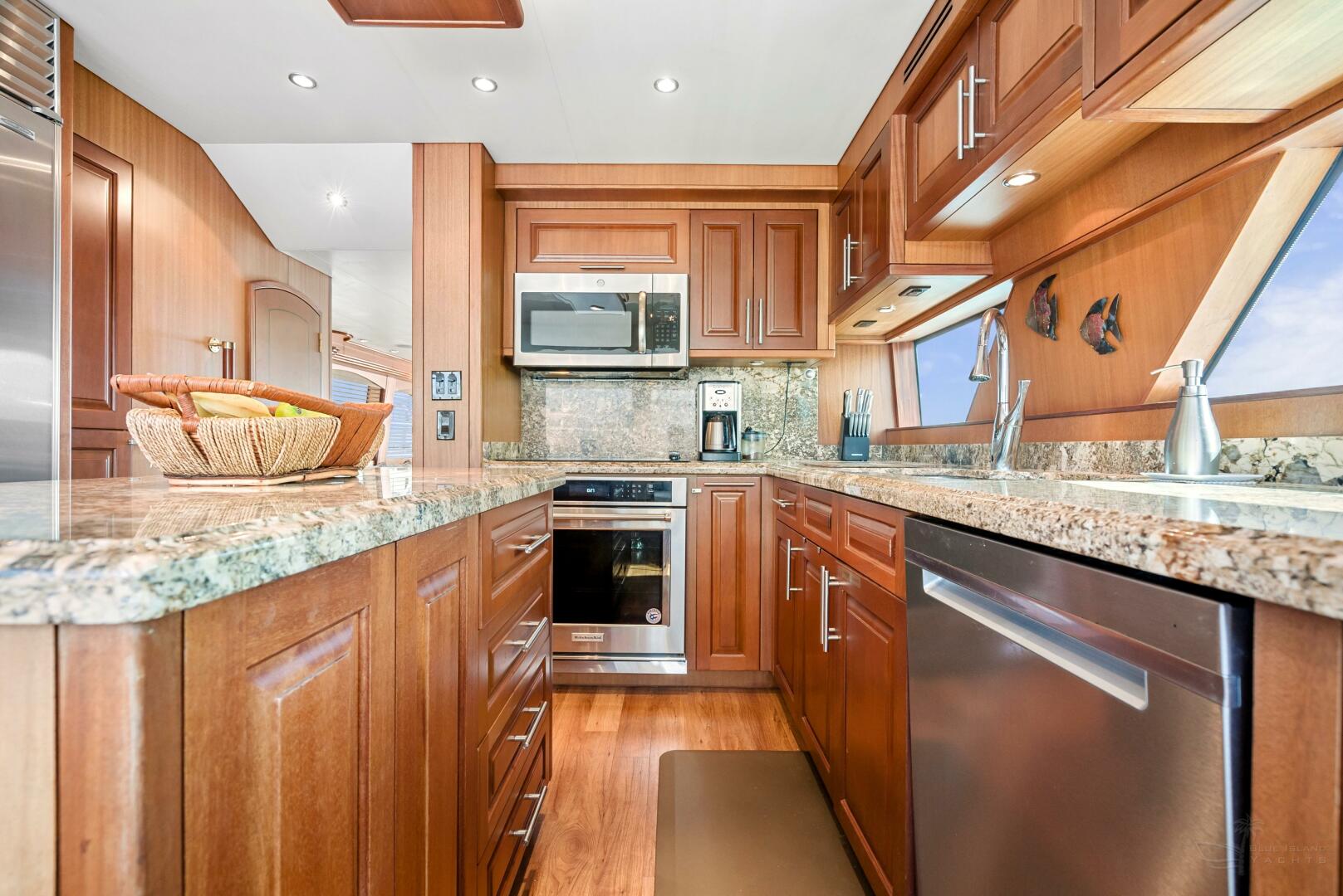 Slide: The Image of Hatteras 72 2008 - 4950323