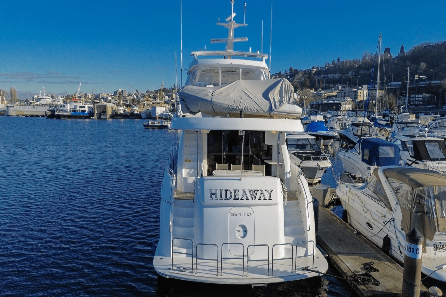 Slide: The Image of Hatteras 72 MOTOR YACHT 2008 - 3