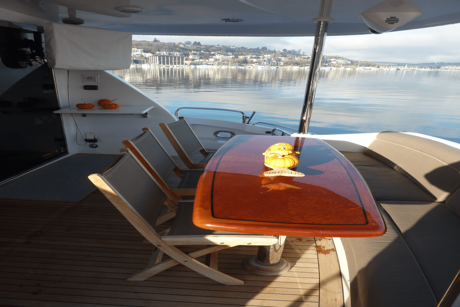 Slide: The Image of Hatteras 72 MOTOR YACHT 2008 - 6