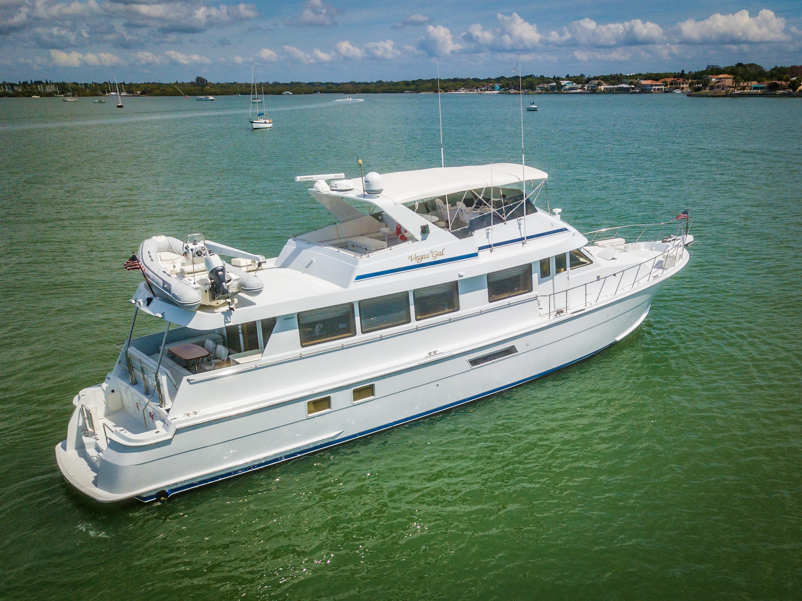 Slide: The Image of Hatteras 74 Cockpit Motor Yacht 1999 - 4