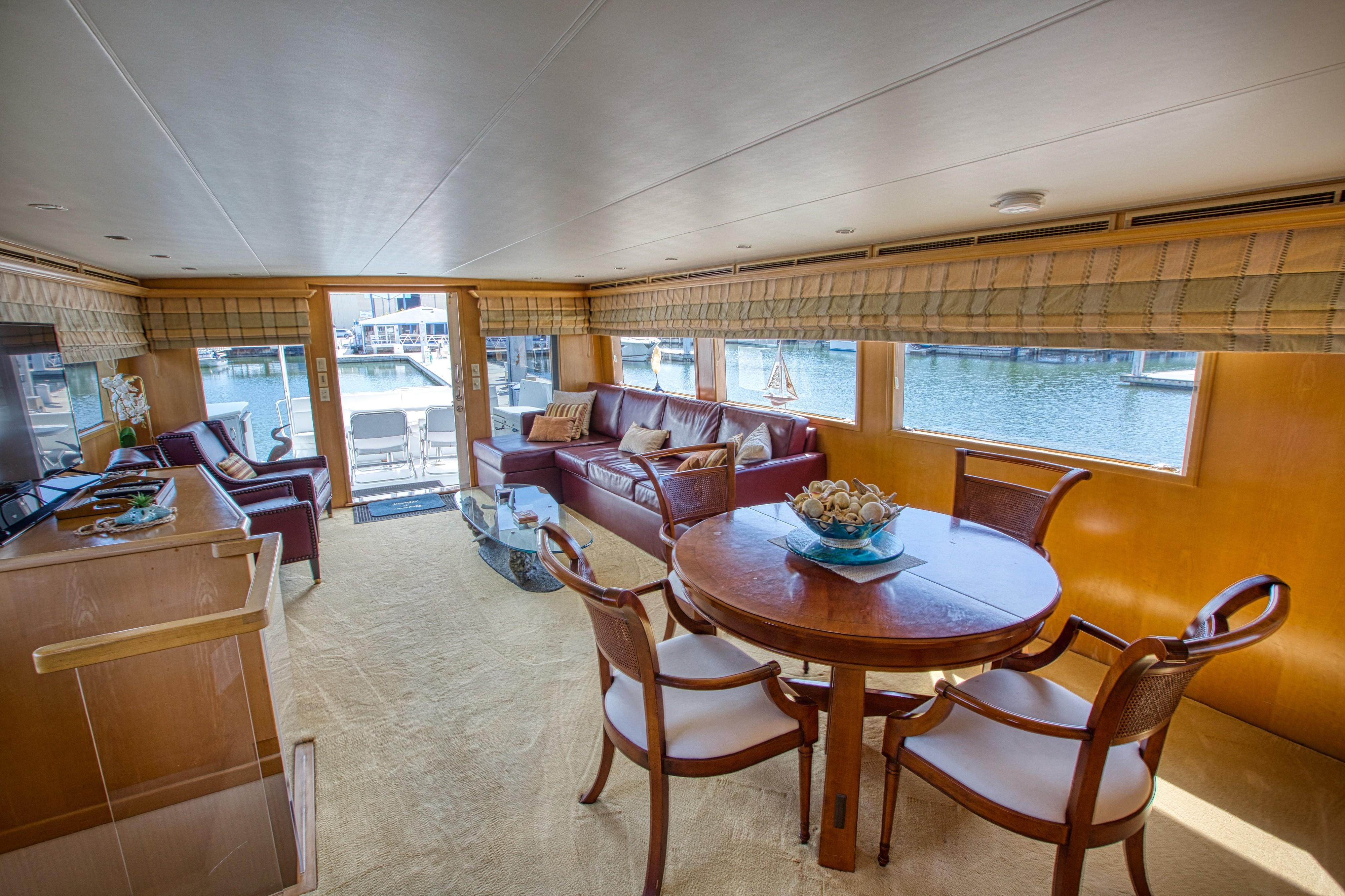 Slide: The Image of Hatteras 74 Cockpit Motor Yacht 1999 - 7
