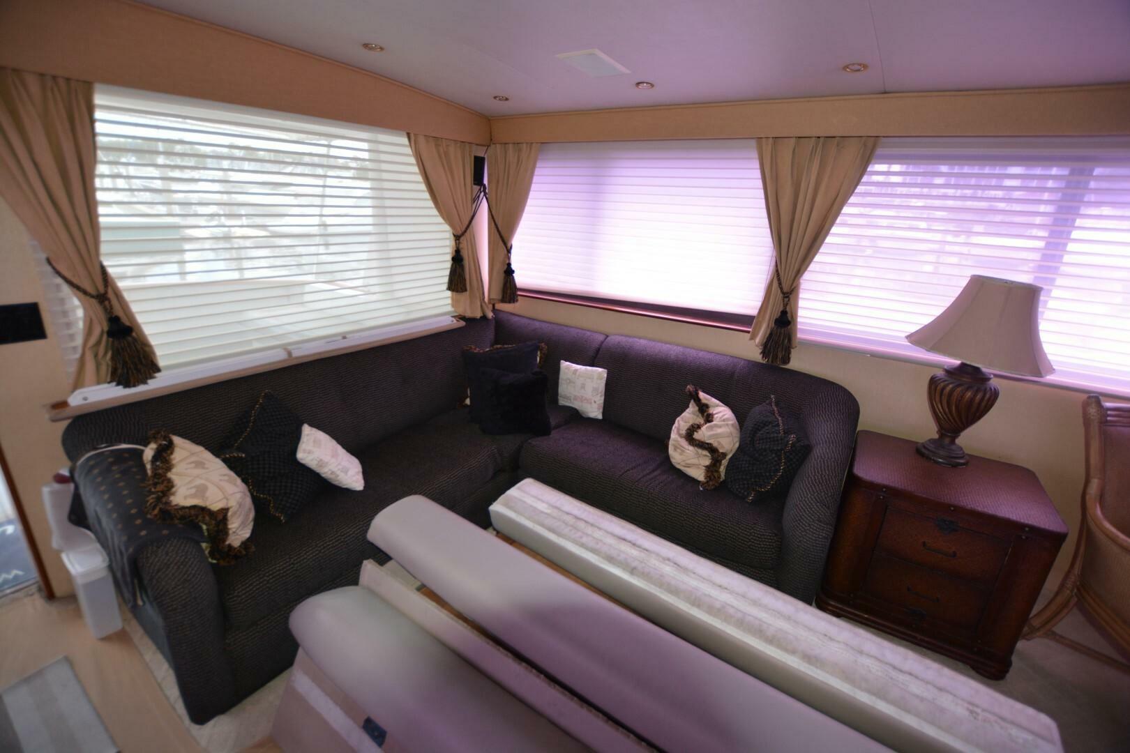 Slide: The Image of Hatteras 80 Cockpit Motoryacht 1989 - 5020116