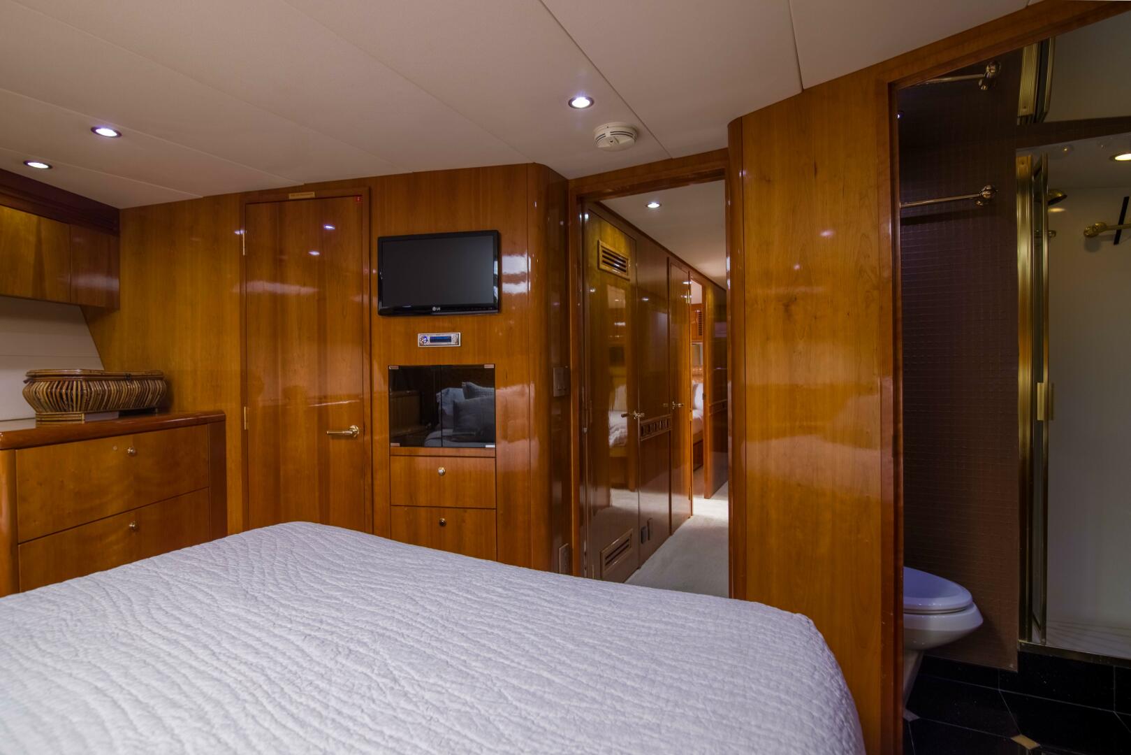 Slide: The Image of Forward Stateroom - 5138614