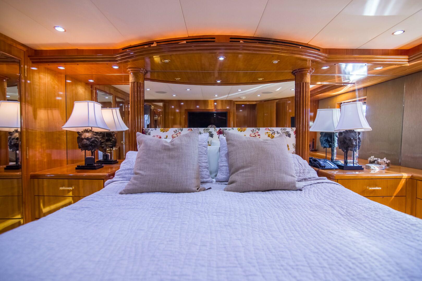 Slide: The Image of Master Stateroom - 5138618