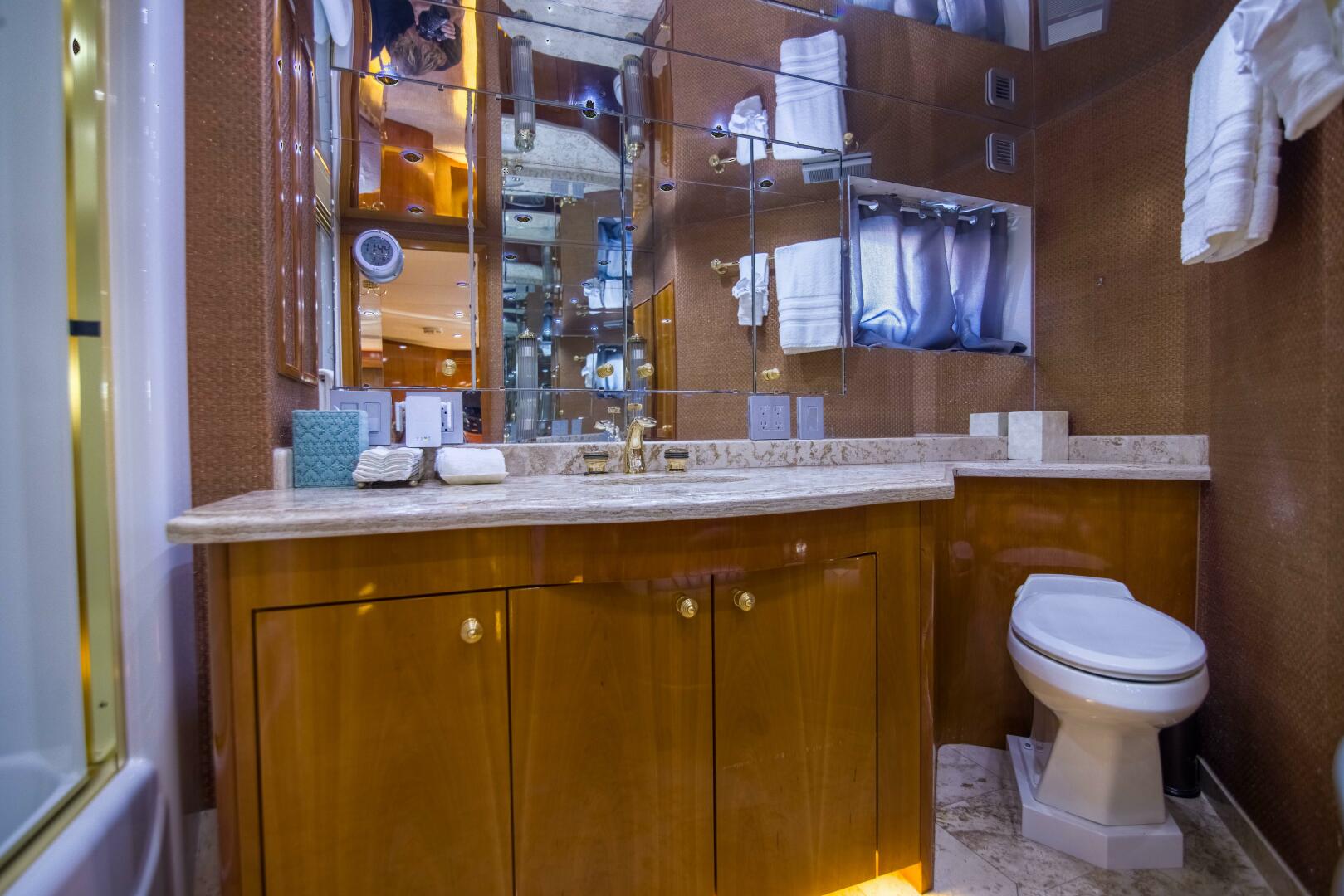 Slide: The Image of Master Head - 5138619