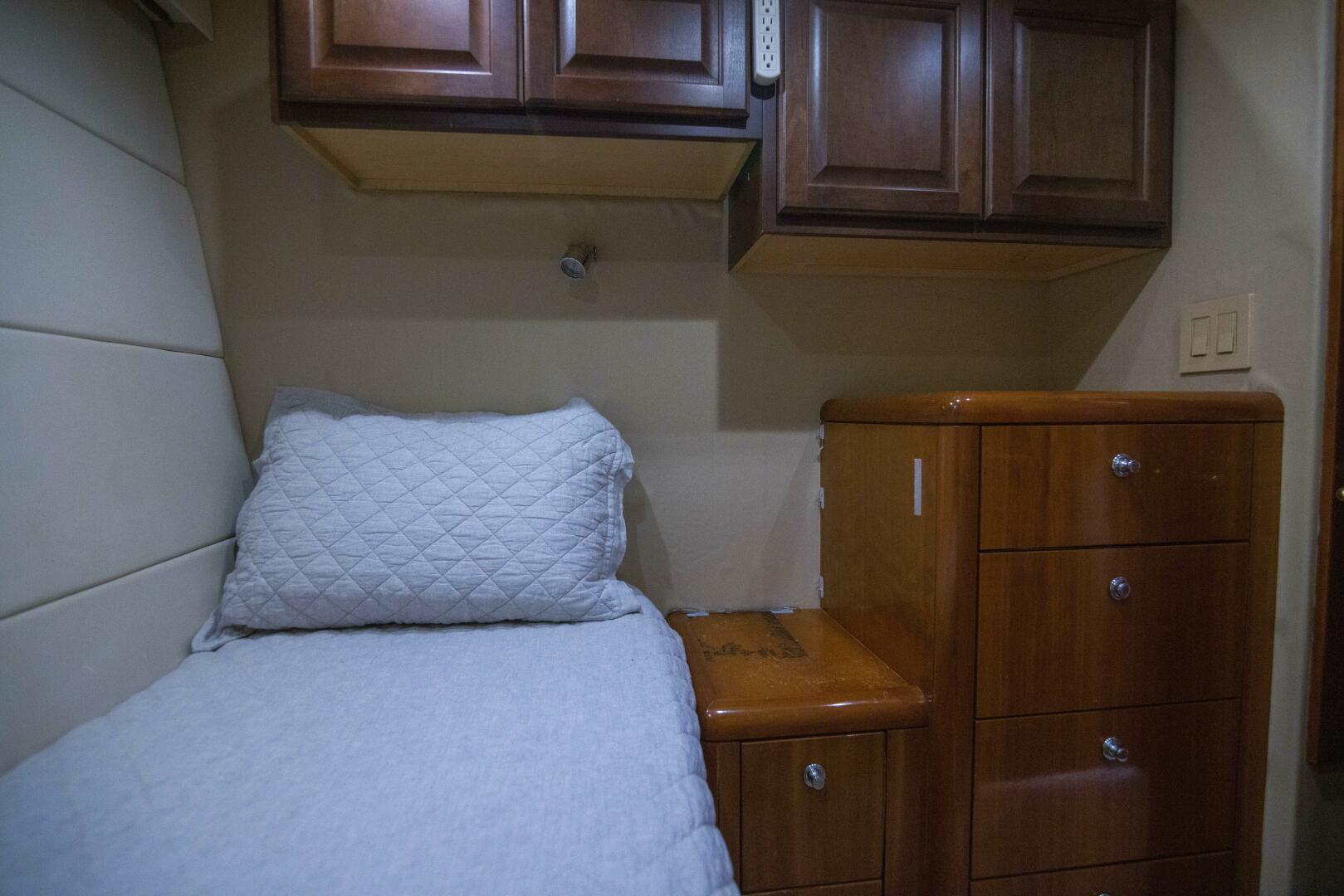 Slide: The Image of Port Crew Stateroom - 5138725