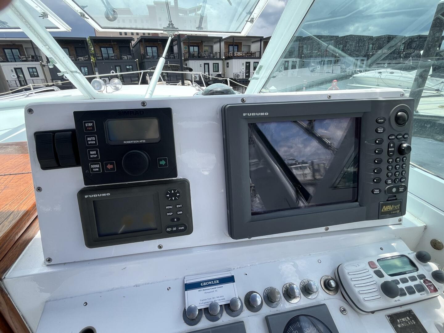 Slide: The Image of Hatteras Coastal Cruiser 1971 - 5450192