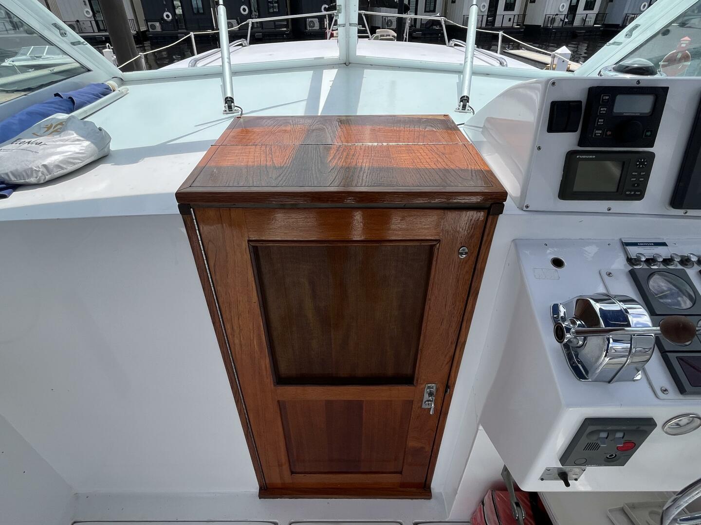 Slide: The Image of Hatteras Coastal Cruiser 1971 - 5450197