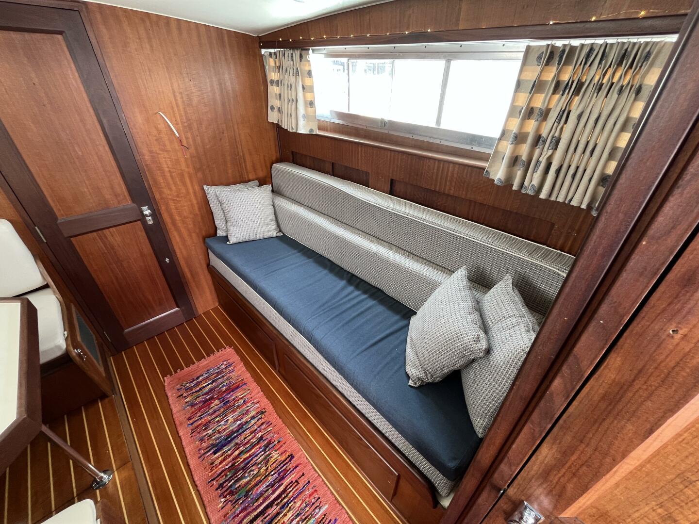 Slide: The Image of Hatteras Coastal Cruiser 1971 - 5450200