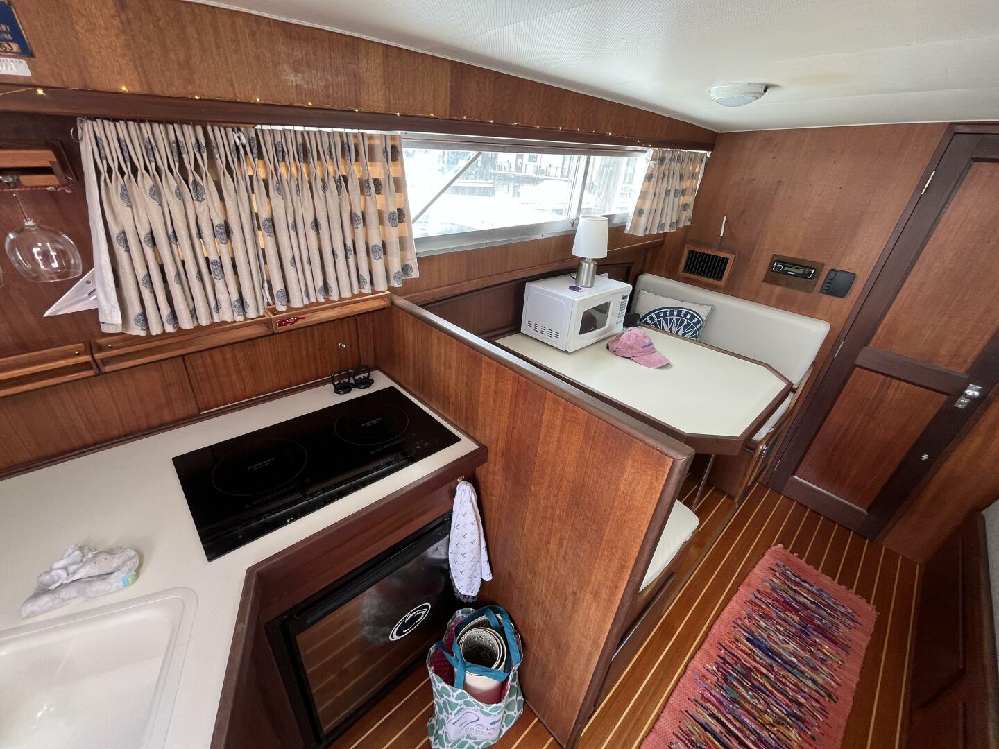 Slide: The Image of Hatteras Coastal Cruiser 1971 - 5450214