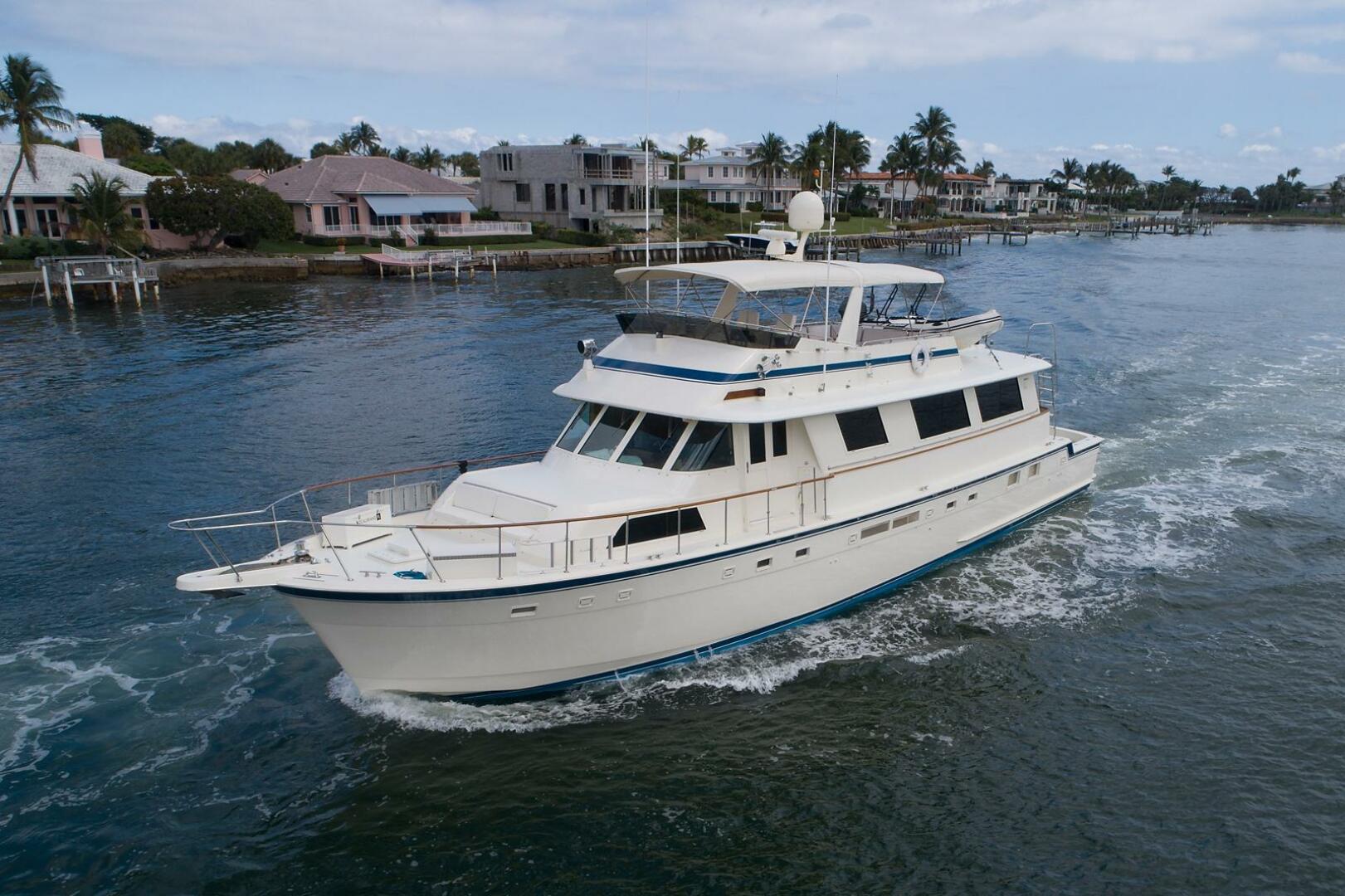 Slide: The Image of Hatteras Cockpit Motor Yacht 1986 - 4467341
