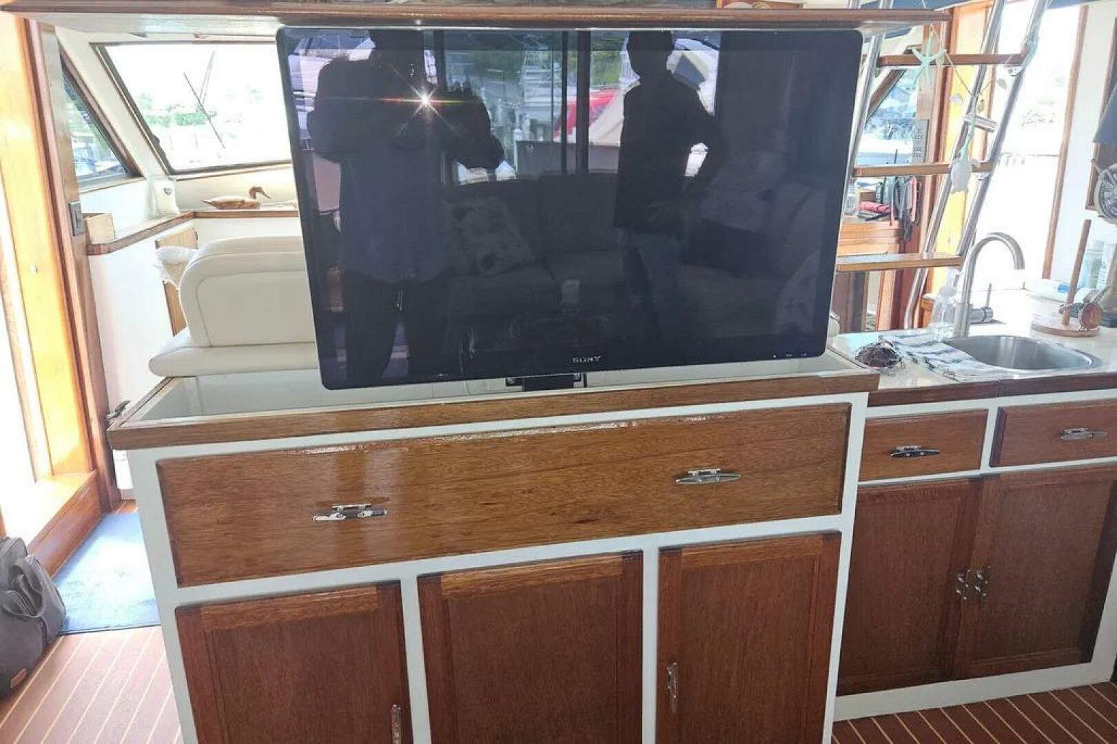 Slide: The Image of Hatteras Cockpit Motor Yacht 1987 - 4549215
