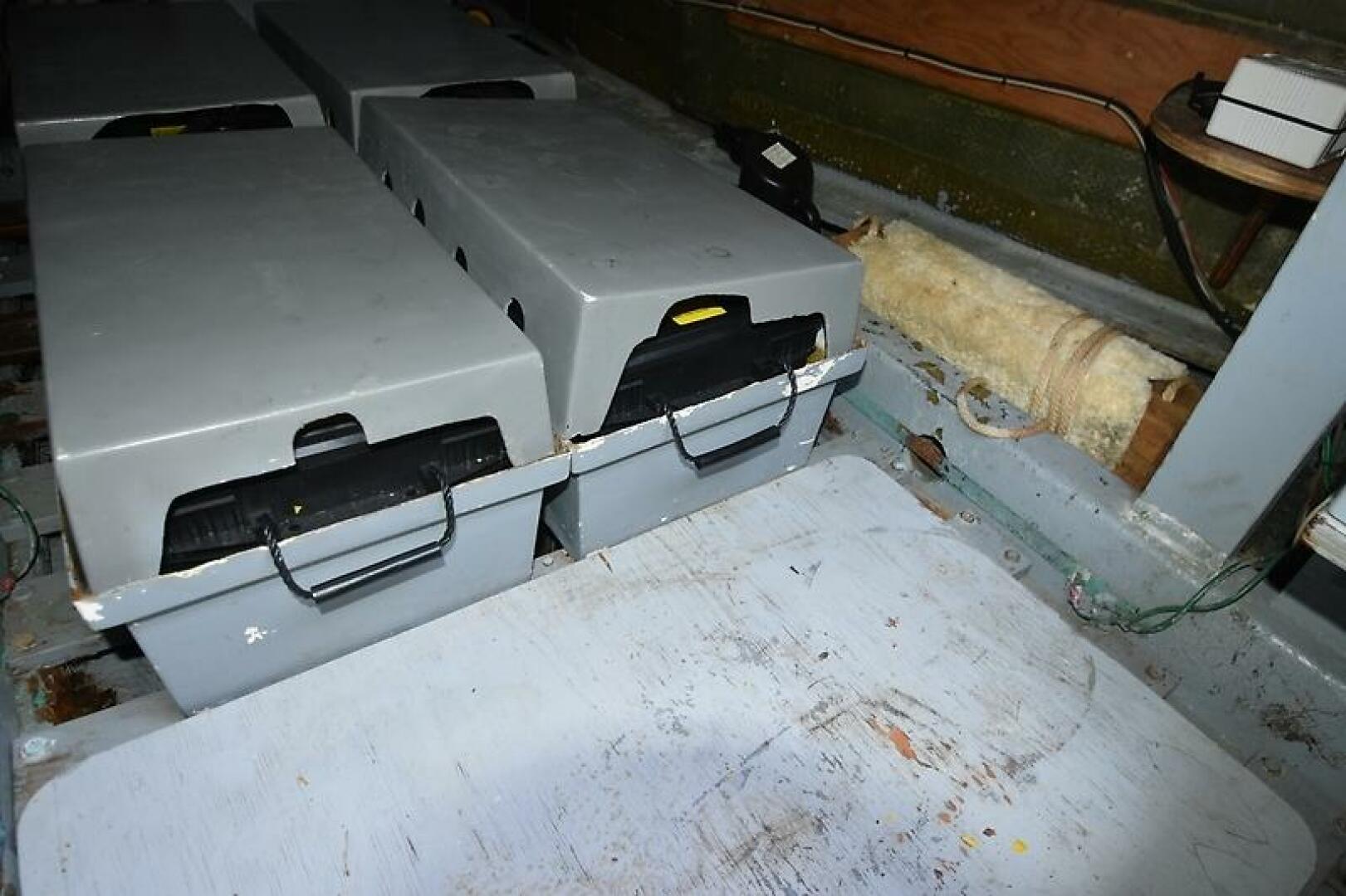 Slide: The Image of 0005268894 - 5493350