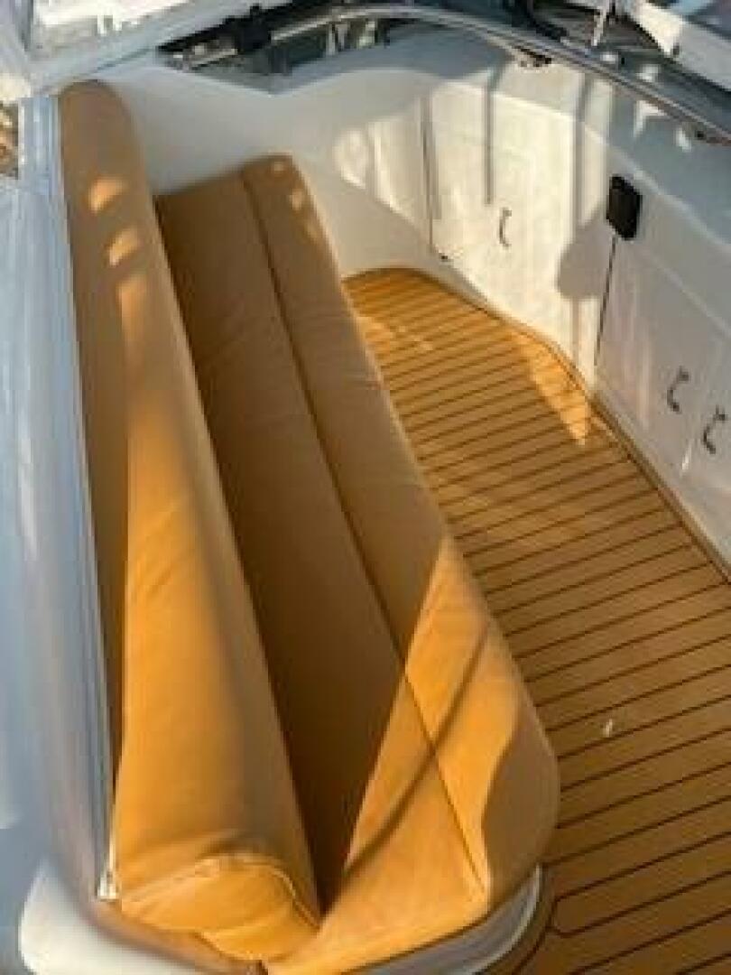 Slide: The Image of Hatteras Convertible 1995 - 13