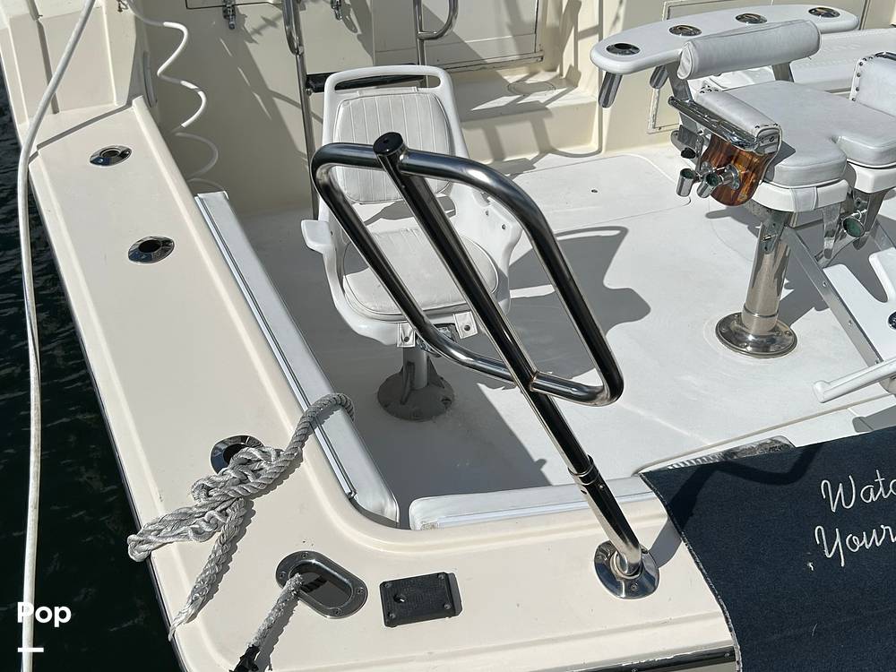 Slide: The Image of Hatteras Convertible 42 1990 - 15685769