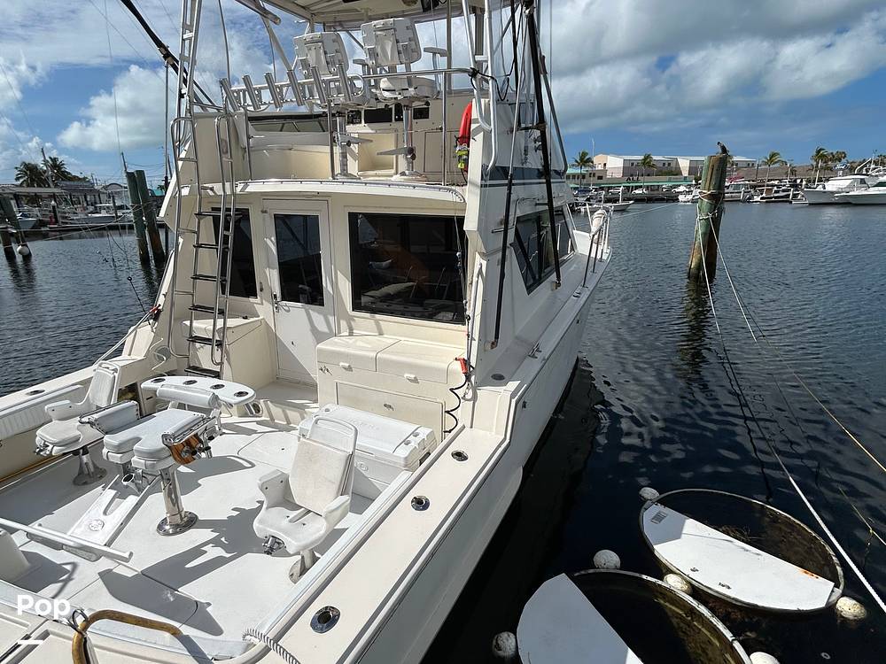 Slide: The Image of Hatteras Convertible 42 1990 - 15685770