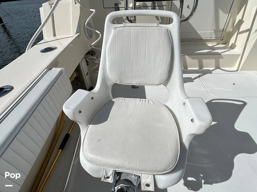 Slide: The Image of Hatteras Convertible 42 1990 - 15685773