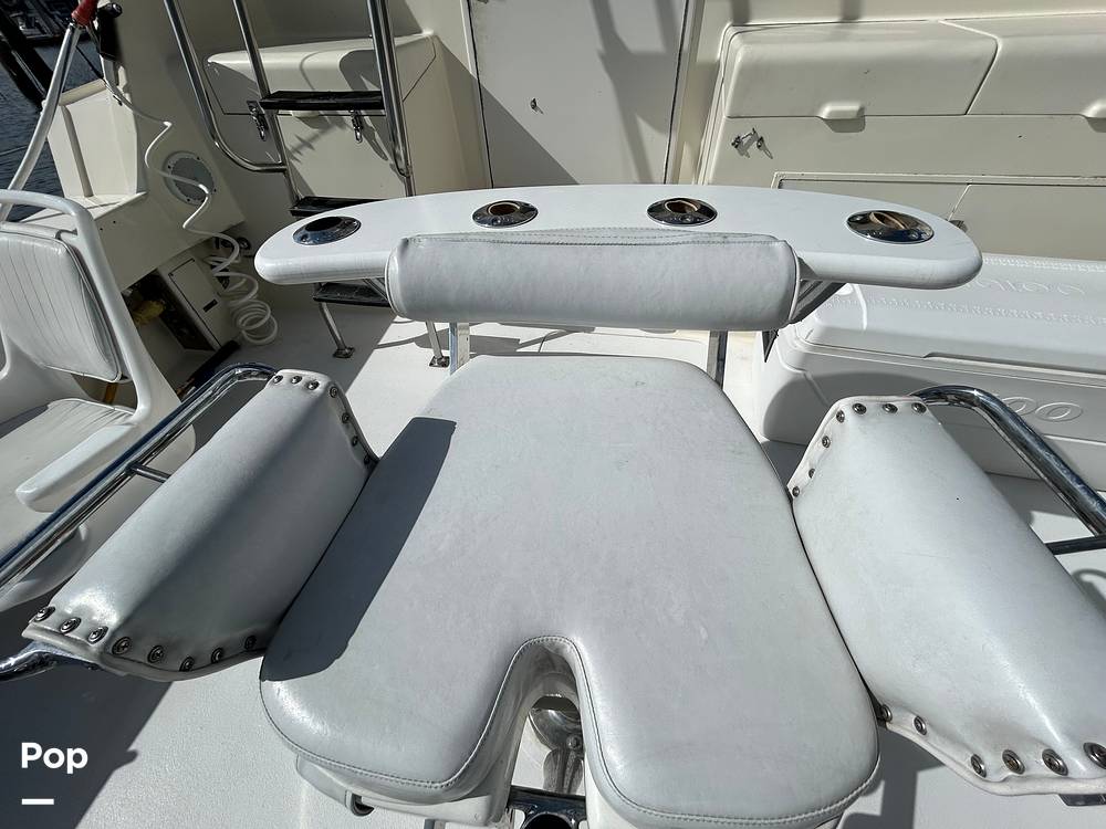 Slide: The Image of Hatteras Convertible 42 1990 - 15685780