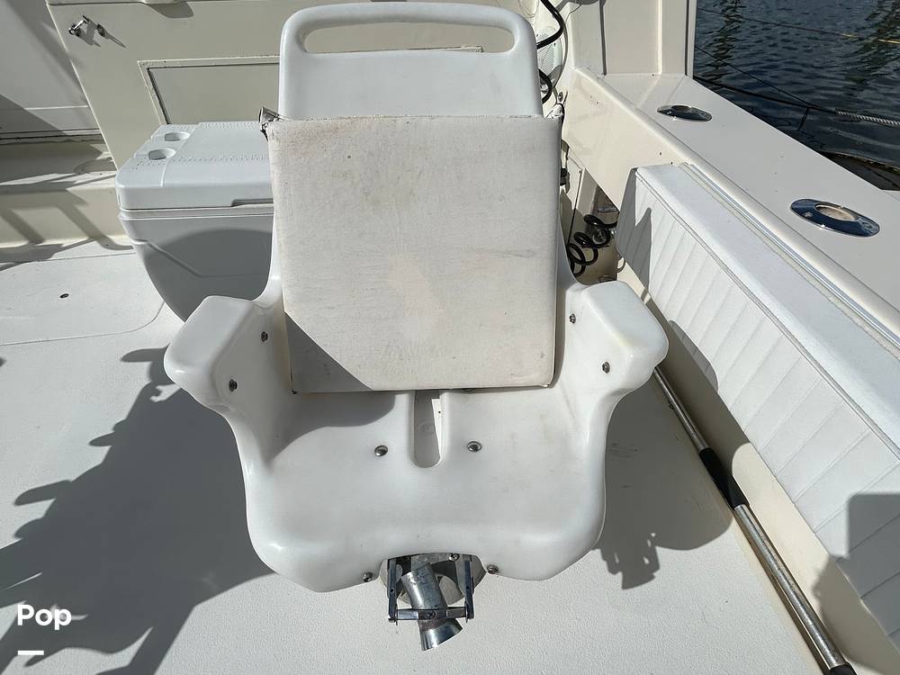 Slide: The Image of Hatteras Convertible 42 1990 - 15685781