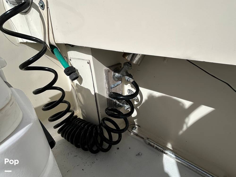 Slide: The Image of Hatteras Convertible 42 1990 - 15685785