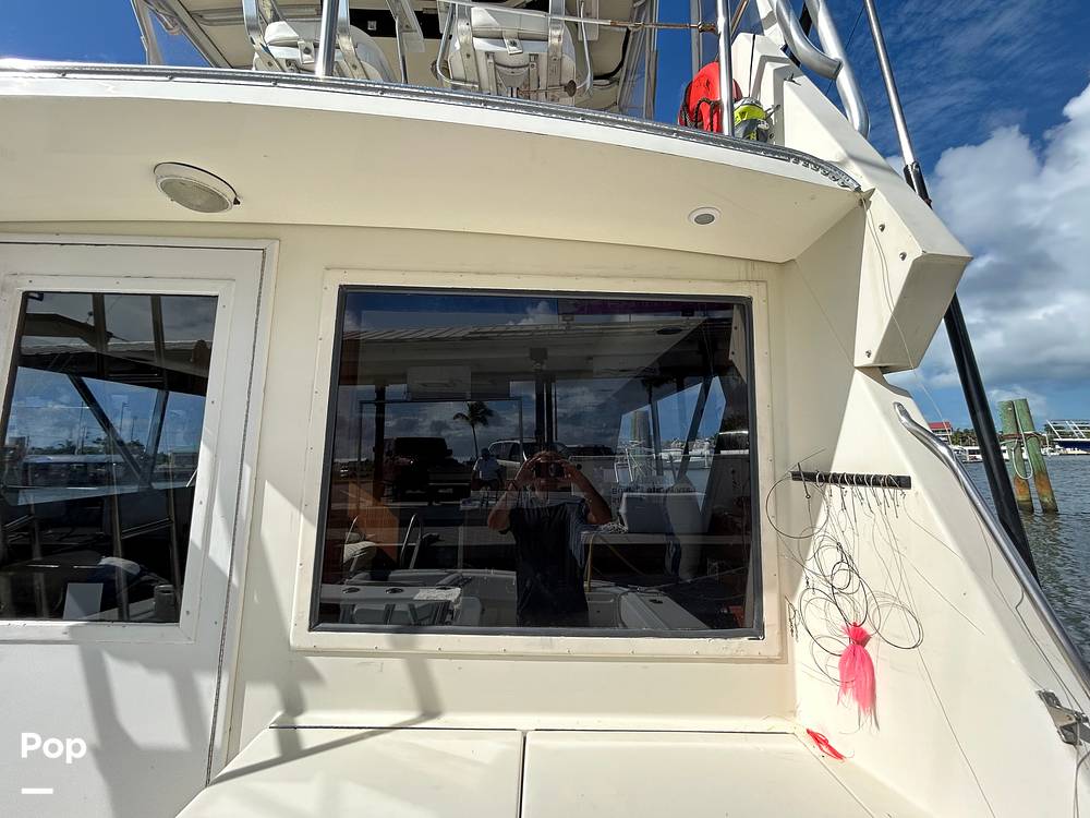 Slide: The Image of Hatteras Convertible 42 1990 - 15685787