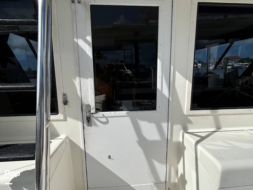 Slide: The Image of Hatteras Convertible 42 1990 - 15685788