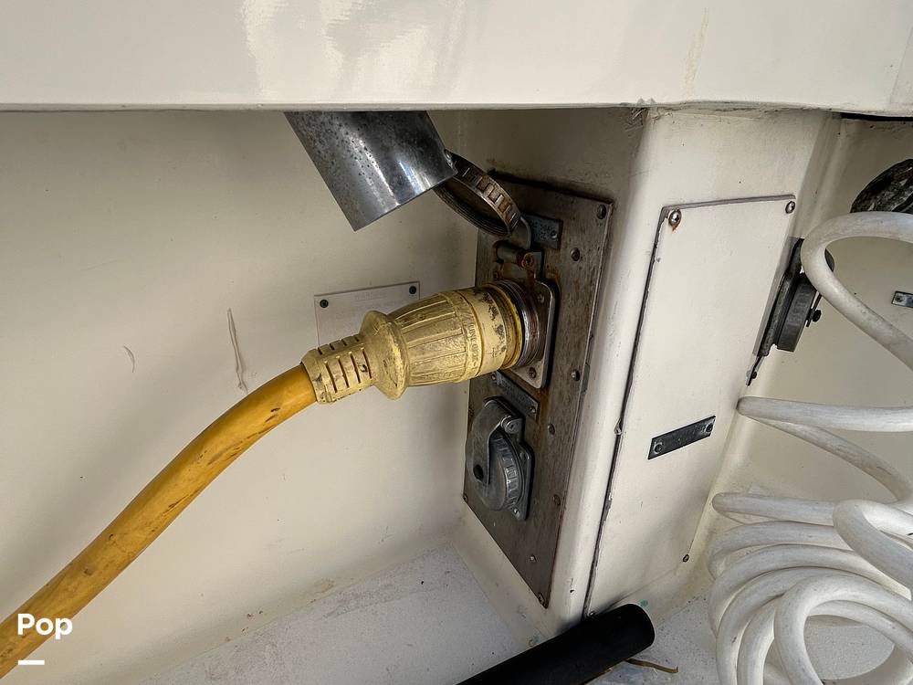 Slide: The Image of Hatteras Convertible 42 1990 - 15685799