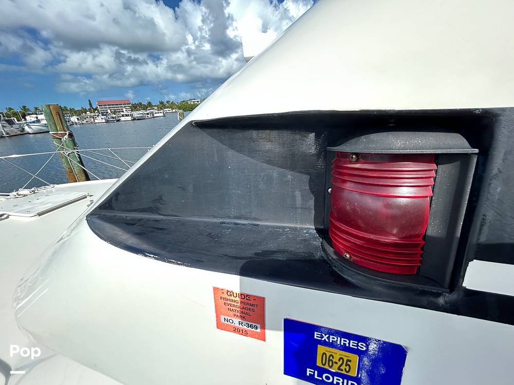 Slide: The Image of Hatteras Convertible 42 1990 - 15685815