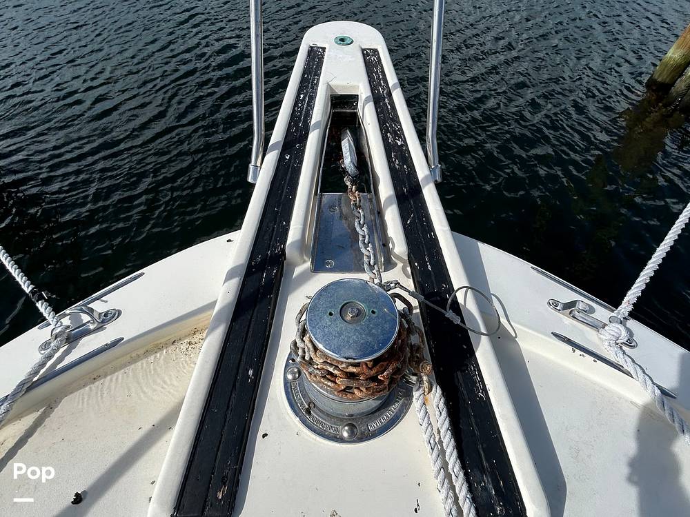 Slide: The Image of Hatteras Convertible 42 1990 - 15685816