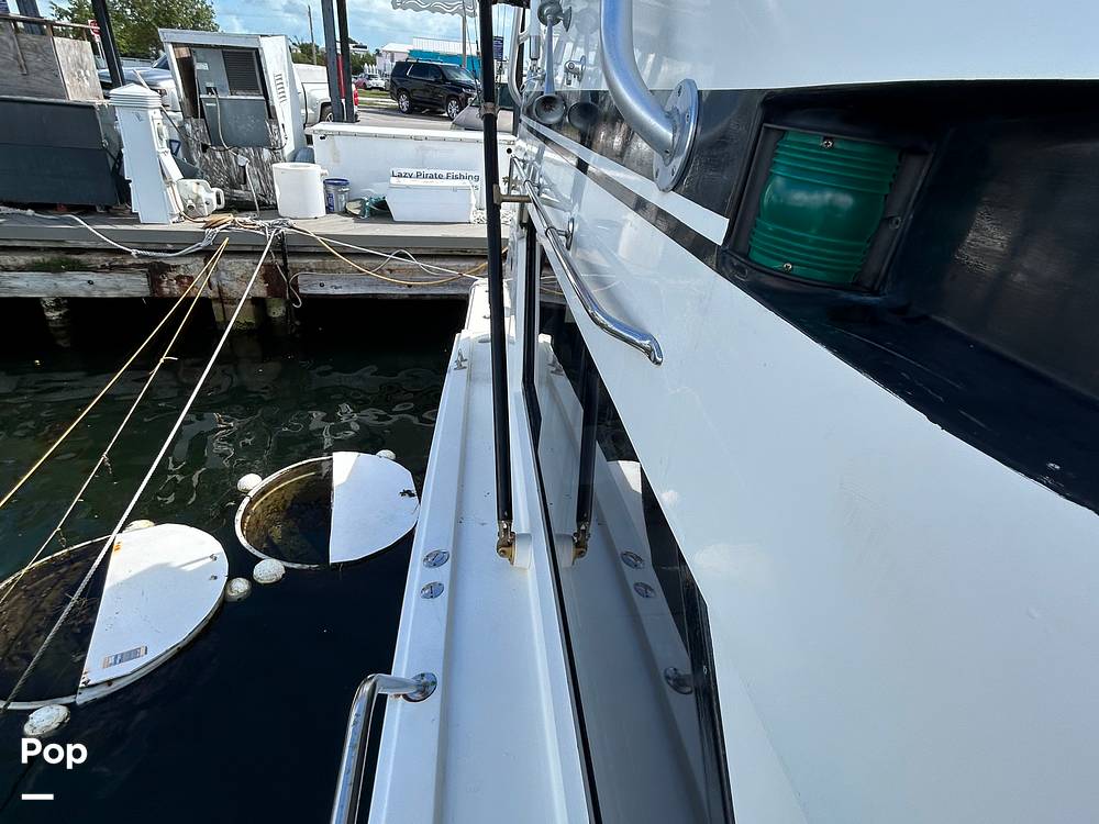 Slide: The Image of Hatteras Convertible 42 1990 - 15685843