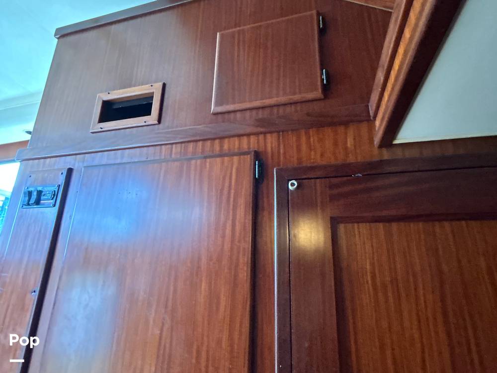 Slide: The Image of Hatteras Convertible 42 1990 - 15685946