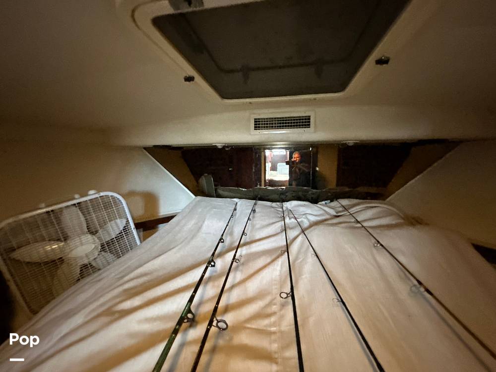 Slide: The Image of Hatteras Convertible 42 1990 - 15685955