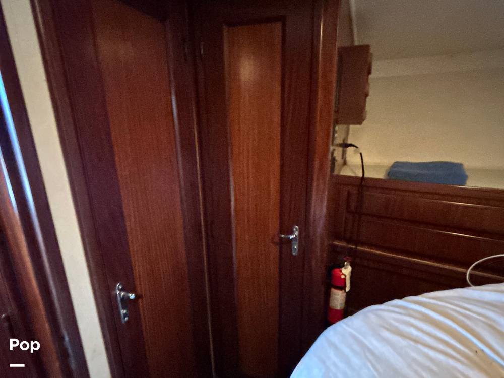 Slide: The Image of Hatteras Convertible 42 1990 - 15685956