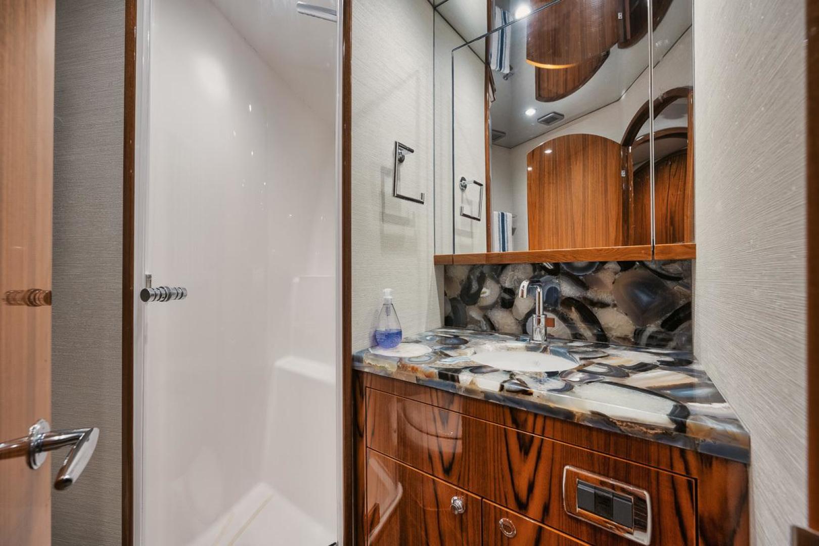 Slide: The Image of Hatteras Convertible GT59 2020 - 3665938