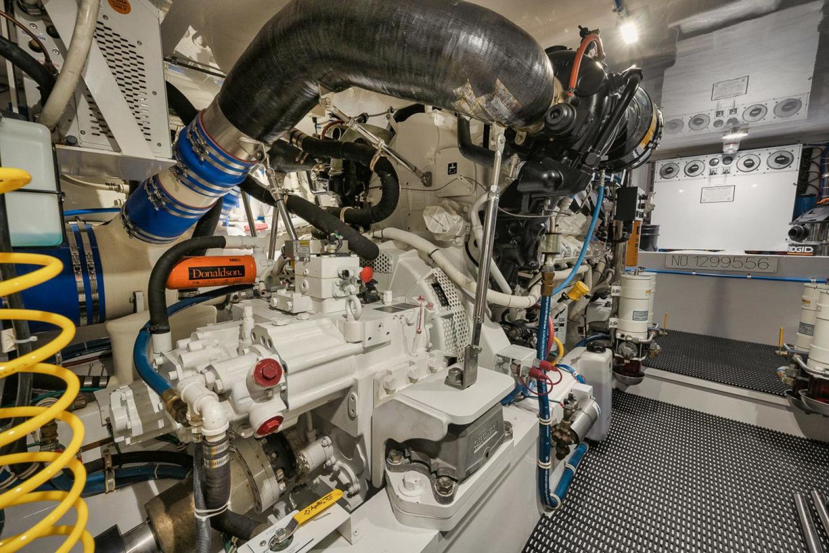Slide: The Image of Hatteras Convertible GT59 2020 - 3666007