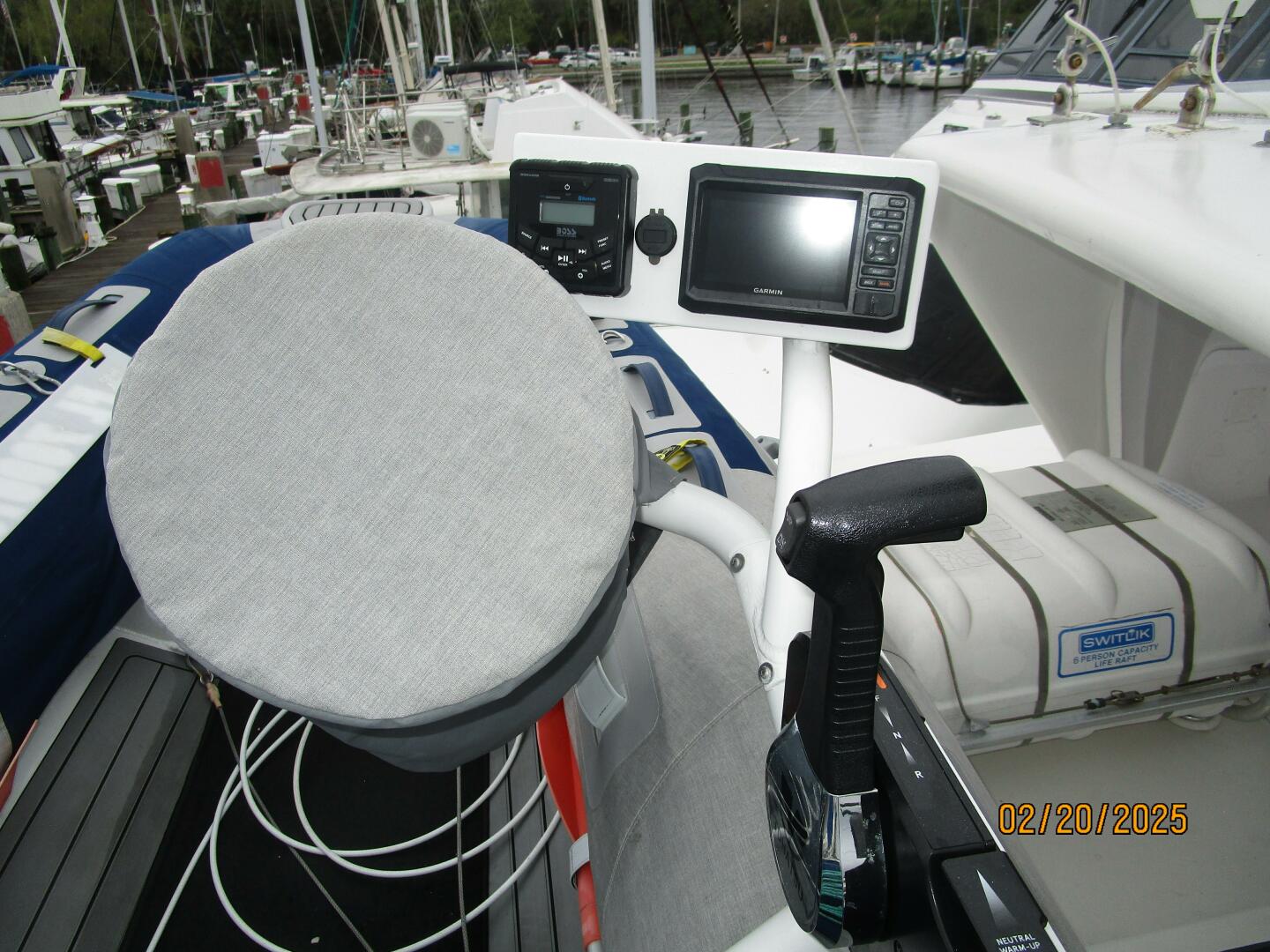 Slide: The Image of 48' Hatteras tender console - 5059823