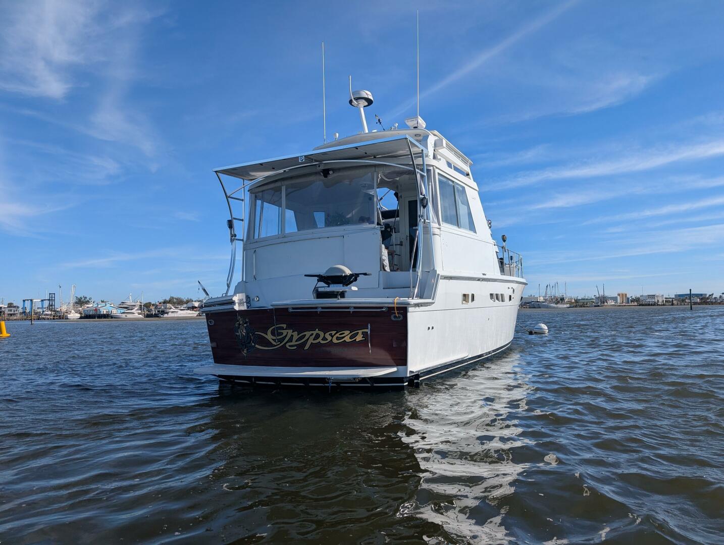 Slide: The Image of 48' Hatteras starboard aft profile2 - 5059809