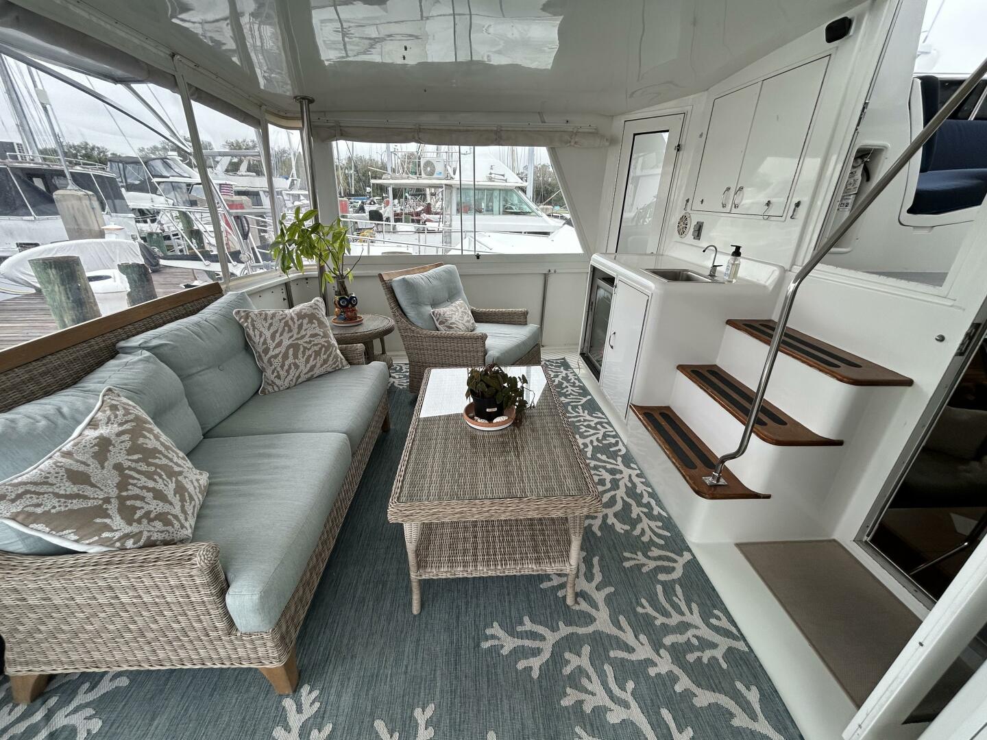 Slide: The Image of 48' Hatteras sundeck port - 5059818