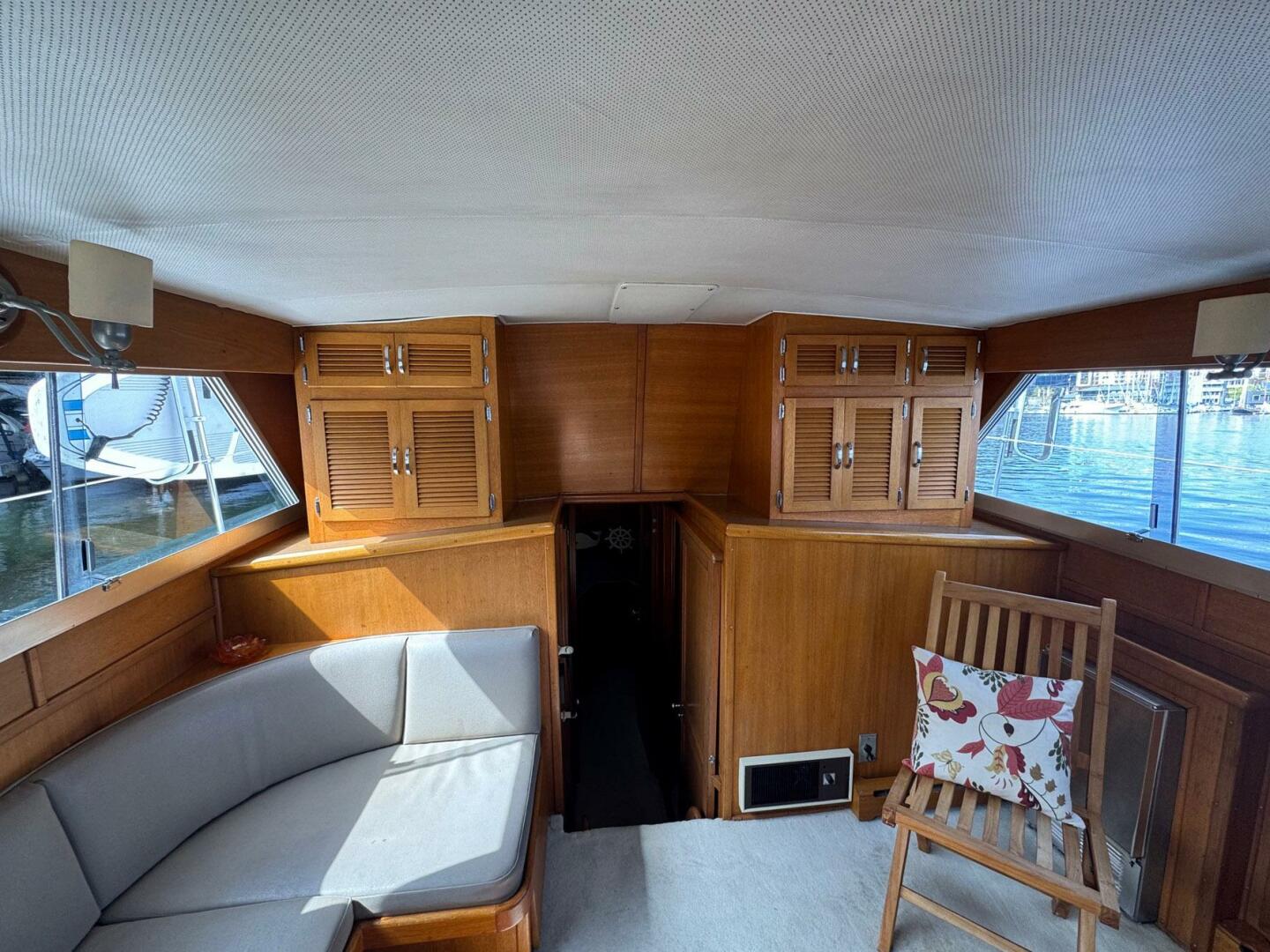 Slide: The Image of Hatteras Double Cabin 1968 - 5219729