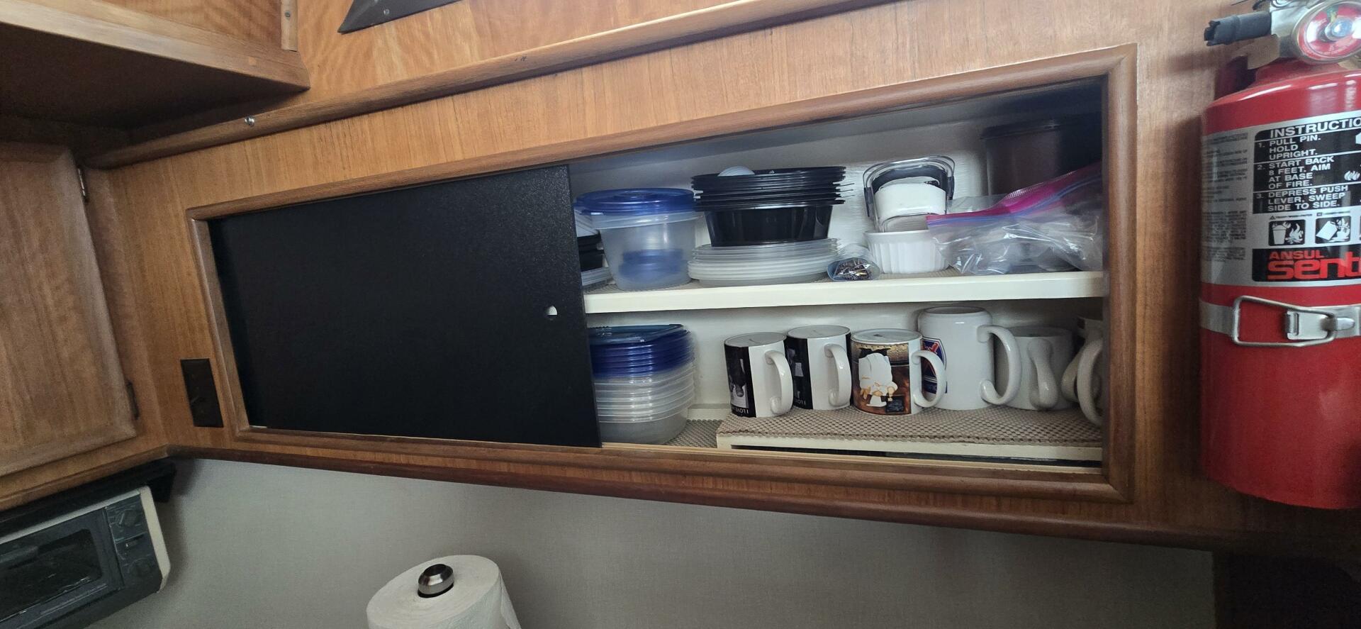 Slide: The Image of Hatteras Double Cabin 1978 - 5165084